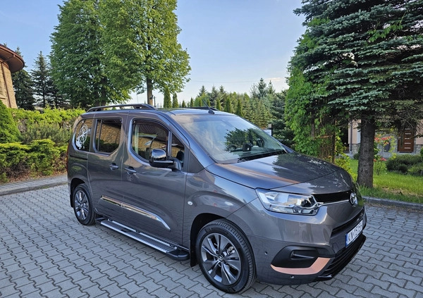 Toyota Proace City Verso cena 150000 przebieg: 16000, rok produkcji 2023 z Inowrocław małe 191